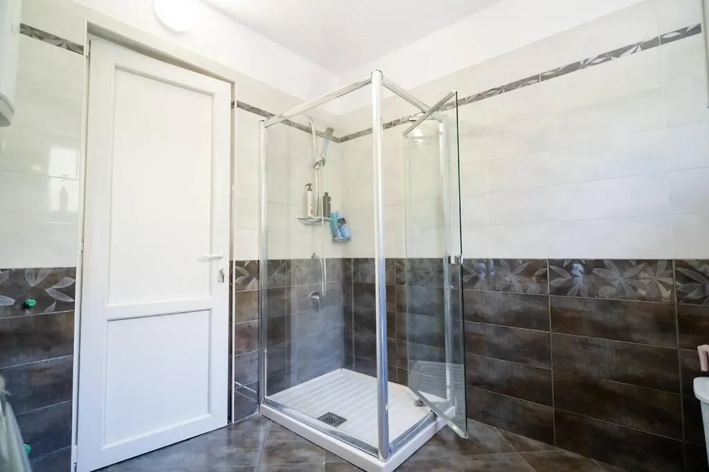 Private Luxury Villa, River View Shkodra Albánia