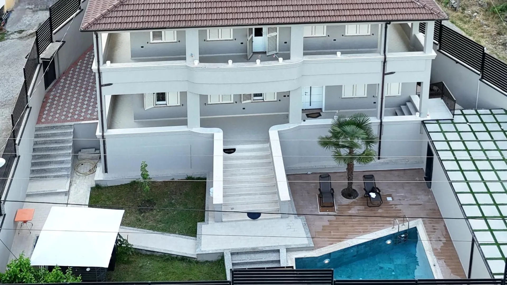 Private Luxury Villa, River View Shkodra